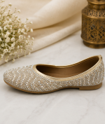 Pearl Waves Embellished Mojari - Image 3