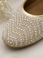 Pearl Waves Embellished Mojari - Image 4