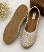 Pearl Waves Embellished Mojari - Image 5