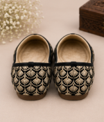 Midnight Silver Scallop Embroidered Jodhpuri Mojari - Image 4