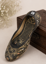 Golden Scales Handcrafted Mojari - Image 3