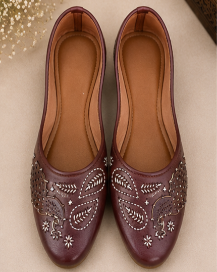 Maroon Paisley Jodhpuri Mojari