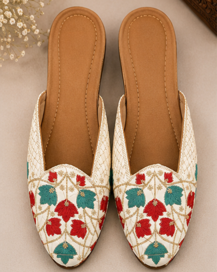 Ivory Scarlet Blossom Embroidered Mule Mojari