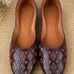 Heritage Diamond Cutwork Mojari