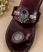 Royal Elephant Oxidized Toe-Ring Sandal - Image 4
