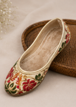 Ivory Gulnaar Heritage Embroidered Jodhpuri Mojari - Image 2