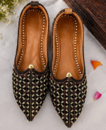 Black Gold Heritage Embroidered Ethnic Jodhpuri Mojari & Rajasthani Shoes For Men - Image 3