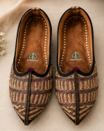 Rajwadi Gold Weave Ethnic Jodhpuri Mojari & Rajasthani Shoes For Men
