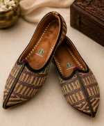 Rajwadi Gold Weave Ethnic Jodhpuri Mojari & Rajasthani Shoes For Men - Image 5