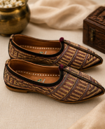 Rajwadi Gold Weave Ethnic Jodhpuri Mojari & Rajasthani Shoes For Men - Image 3
