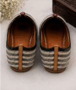 Ivory Stripe Heritage Ethnic Jodhpuri Mojari & Rajasthani Shoes For Men - Image 4