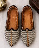 Ivory Stripe Heritage Ethnic Jodhpuri Mojari & Rajasthani Shoes For Men