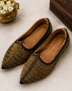 Olive Rajputi Stripe Ethnic Jodhpuri Mojari & Rajasthani Shoes For Men - Image 5